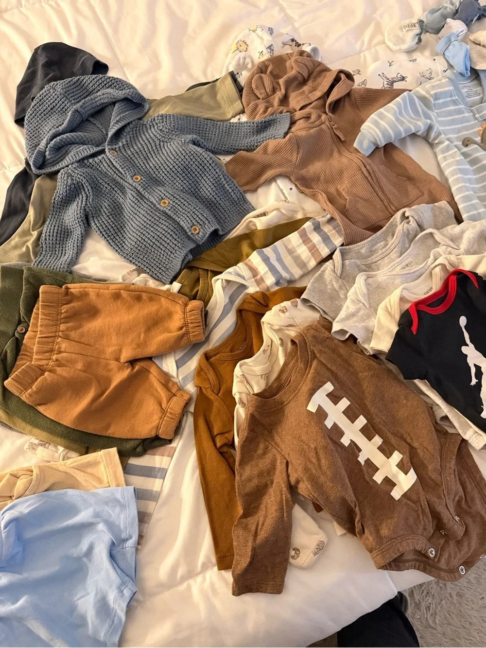 Baby boy clothes bundle size newborn through 6 months! - Picture 6 of 9